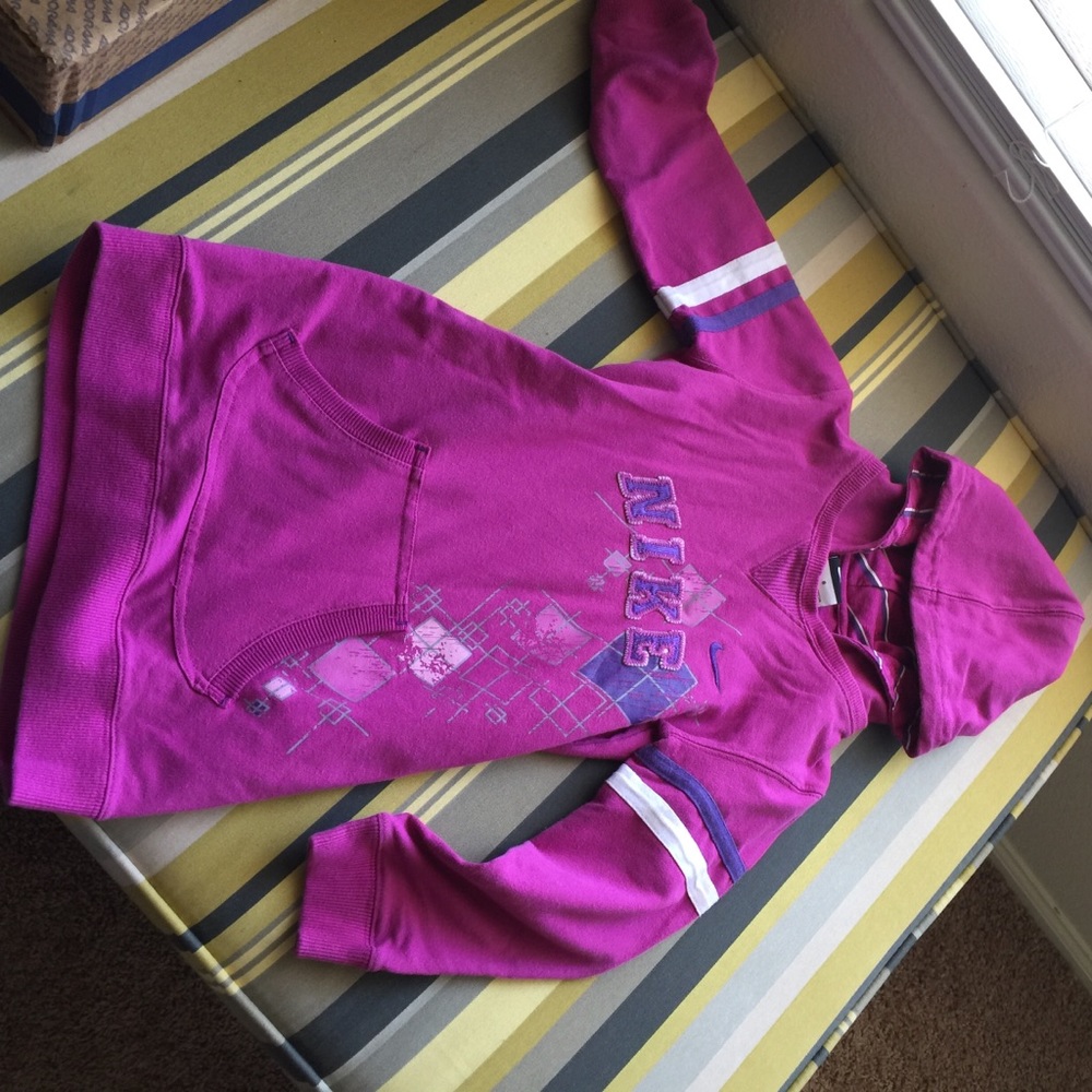 Nike Sweat Shirt size 6